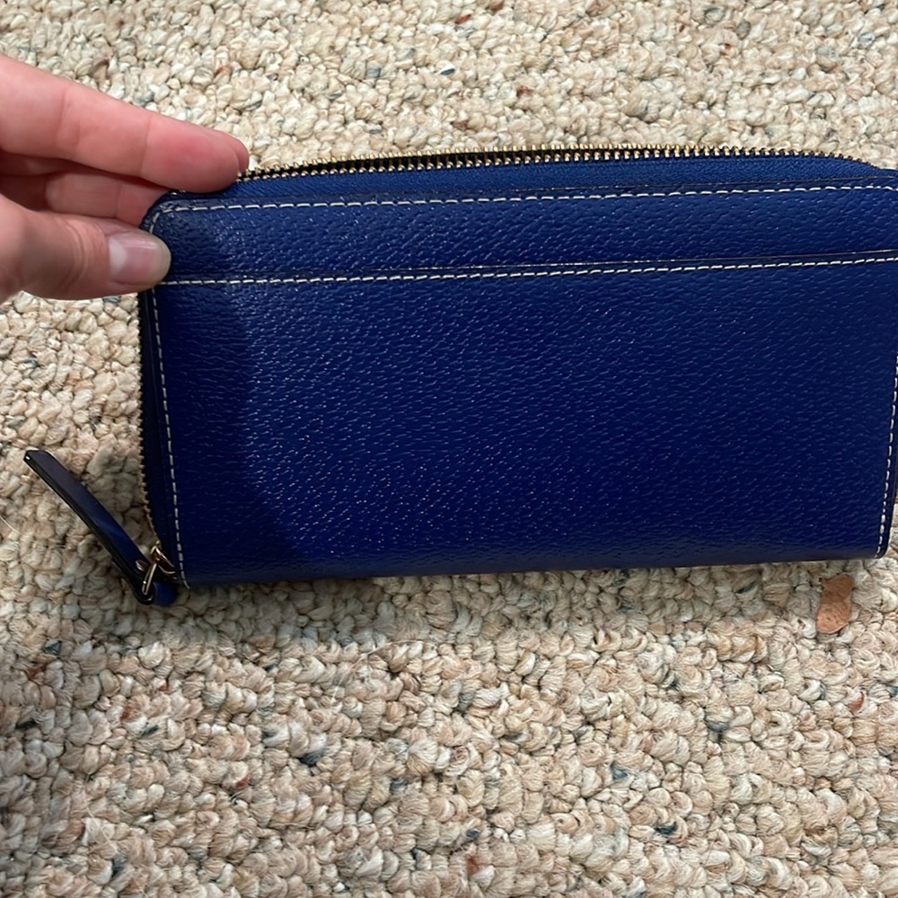 Kate Spade Blue Wallet, new never been used - Picture 5 of 5